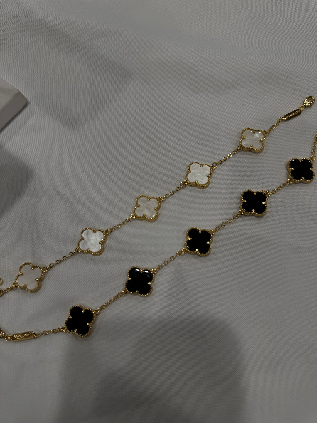 Clover bracelet